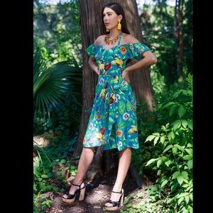 Trashy Diva Jungle Parrots Sarong NWT never worn! *Free shipping*